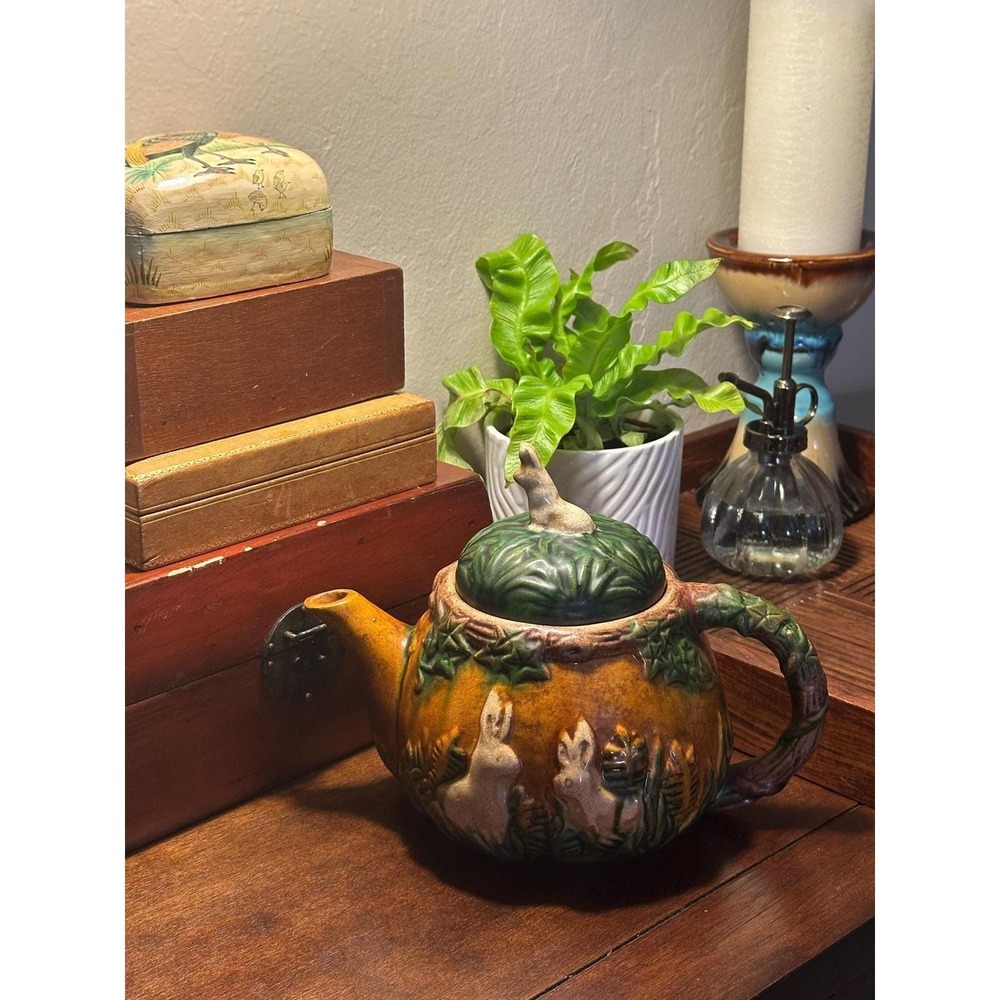 Vintage Art Nouveau Majolica Teapot Woodland Tree Leaf Design - Picture 2 of 8